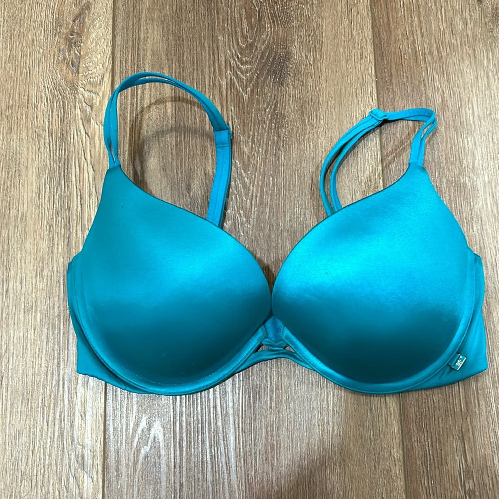 Voctoria secret bra